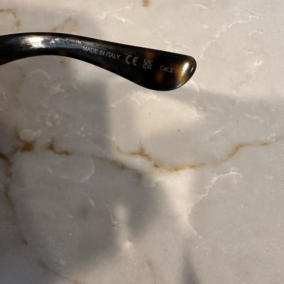 Saint Laurent Tortoise Shell Sunglasses - Picture 6 of 7